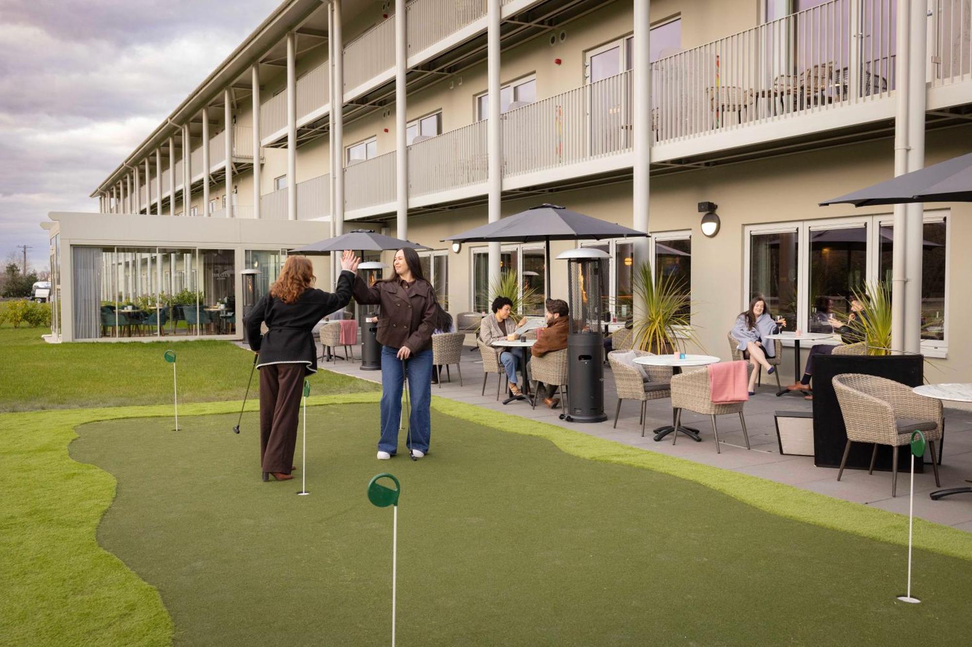 The Club Hotel At Goffs Naas Exteriör bild